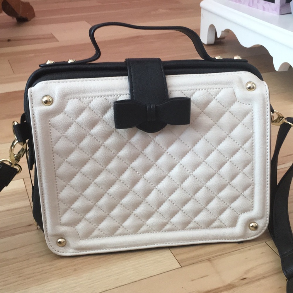 Betsey Johnson quilted satchel bag